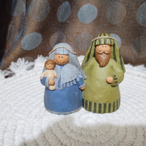 Suzi Skoglund Nativity Set 1994 - Picture 3 of 16